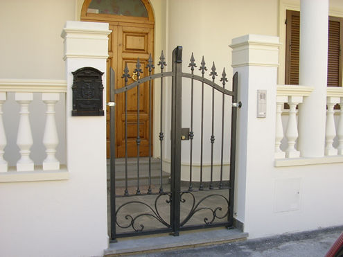 gate